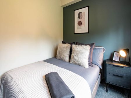Rossefield Parade (Room 2), Bramley, Leeds - Photo 4
