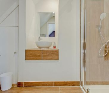 4 bedroom semi-detached house to rent - Photo 2