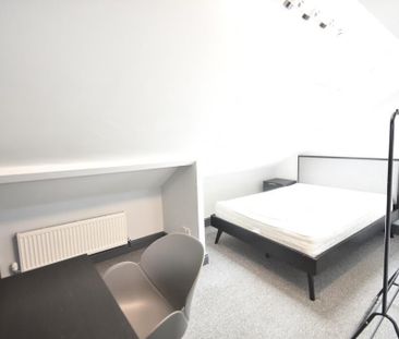 5 bedroom flat to rent - Photo 5