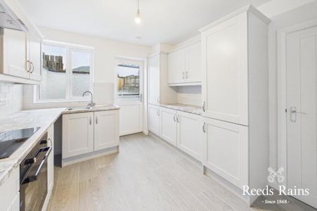 2 Kings Drive, Newtownabbey, BT37 0DG - Photo 5
