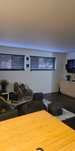 LIBRE 5 1/2 clé en main bien entretenu Ville-Marie 1900$/mois Montréal - appartement / logement à louer - Photo 3