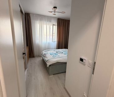 Apartament 2 camere, terasa | Parcare privata | 10 min aeroport | - Photo 2