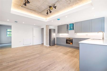 A newly developed first floor 3 bedroom apartment. - Photo 2