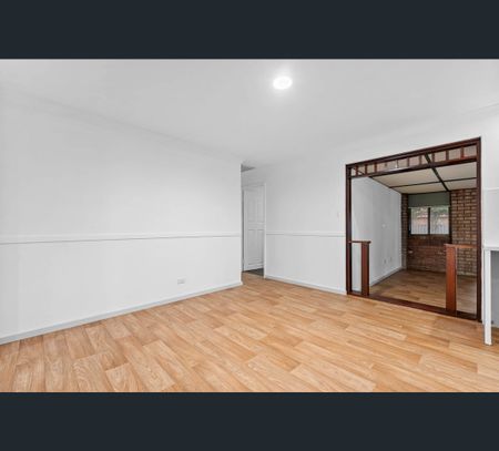 27 San Jacinta Road, Seville Grove, WA 6112 - Photo 3