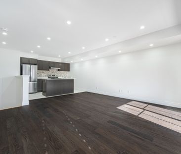 For Lease - 48 Porcelain Way, Whitby, Ontario - Photo 6