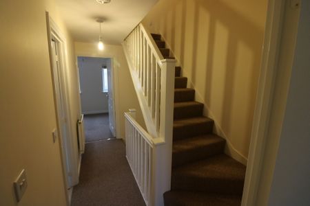 Chartwell Gardens, Kingswood, Hull - Photo 4