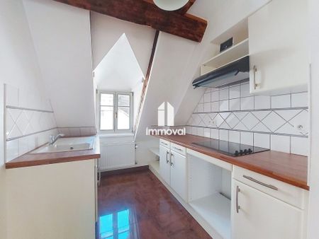 HYPER-CENTRE - 2/3 PCES DUPLEX - 51.33m² hab, 88.78m² au sol - Photo 2