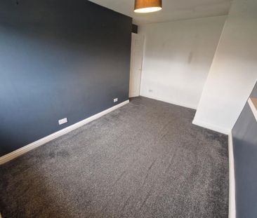3 bedroom detached house to rent - Photo 5