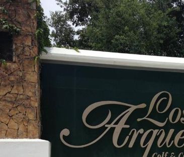 Luxury Flat for rent in Benahavís, Spain - Photo 4