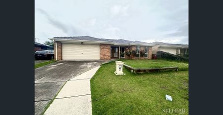 7 Nyarrin Place, Cranbourne West - Photo 3