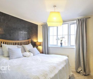 2 bedroom block of apartments to rent - Photo 4