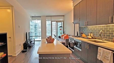 For Lease - 39 Queens Quay Unit# 734, Toronto, Ontario - Photo 4