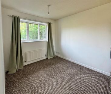 Jubilee Terrace, Leeman Road - Photo 6
