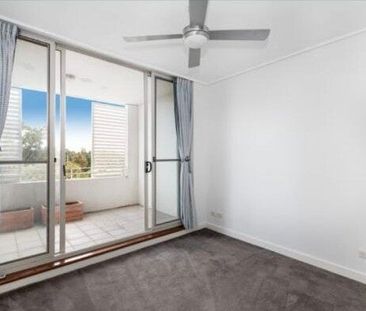 Wentworth Point - Photo 6