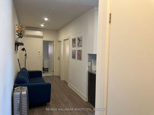 For Lease - 595 St Clair Avenue Unit# 11, Toronto, Ontario - Photo 1