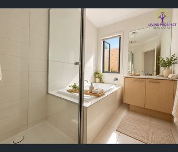 Lovely Family Home - Photo 6