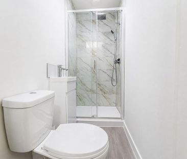 8 bedroom house to rent - Photo 3