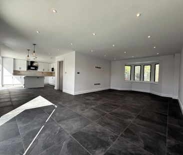 5 bedroom detached house to rent - Photo 1