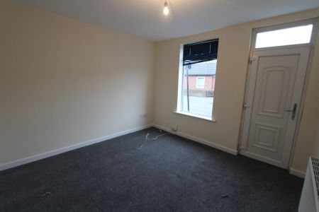 Lancing Road, Sheffield, S2 - Photo 5