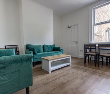 1 bedroom in a house share to rent - Photo 6