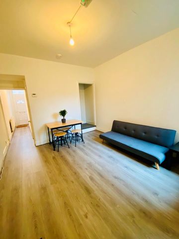 4 Bed Terraced House, Westwood Road, CV5 - Photo 5