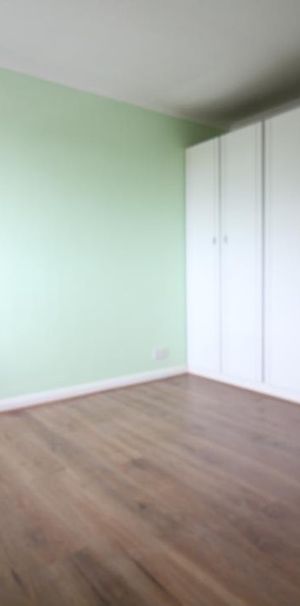 Shakespeare Road, London - Photo 1