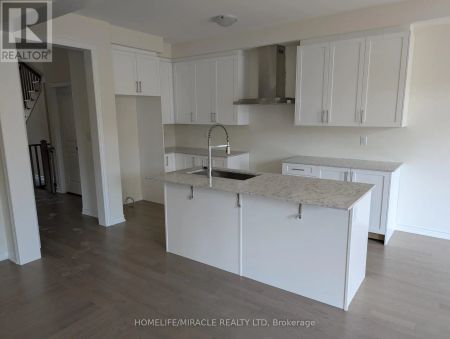 47 ARNOLD CIRCLE - Photo 4