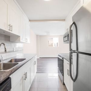 Carnarvon Centre Apartments - Photo 2