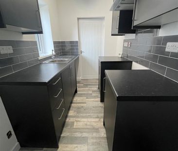3 bed detached to rent on Ilkeston, Buller Street, DE7 - Photo 5
