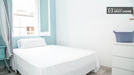 barcelona, Catalonia 08003 - Photo 4