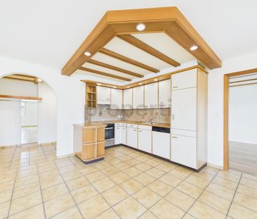 Charmante 2.5-Zimmer-Wohnung in ruhiger und zentraler Lage in Busswil - Photo 6