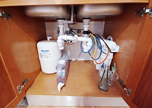 FOR RENT: SPACIOUS AND ELEGANT 4-BEDROOM BUNGALOW FOR LONG TERM