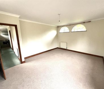 1 bedroom semi-detached house to rent - Photo 2