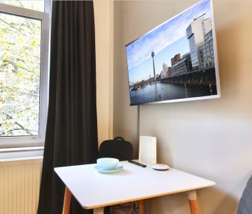 1 Zimmer in Düsseldorf - Photo 1