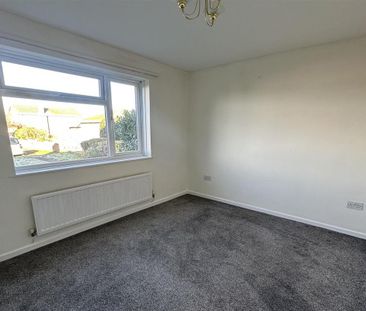 2 bedroom property to rent - Photo 2