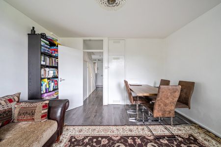 Canterbury Crescent, London, SW9 - Photo 2