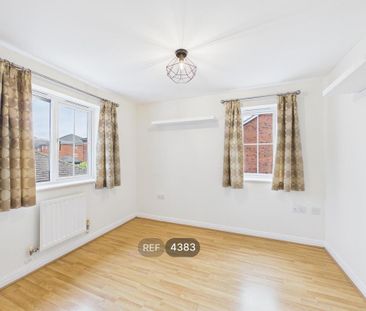 2 bedroom terraced house to rent - Photo 2