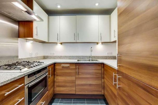 Steward Street, Tower Hamlets, E1 - Photo 1