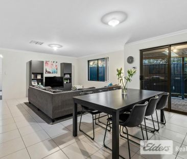 Modern Family Living in the Heart of Baldivis - Photo 4