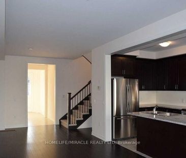 For Lease - 3 Talence Drive, Hamilton, Ontario - Photo 3