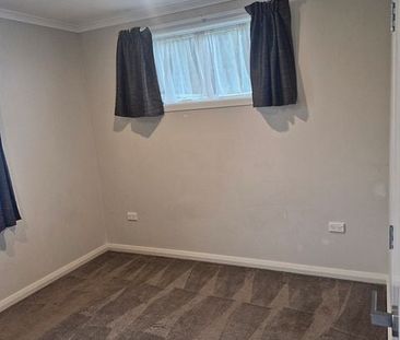 Charming 3BR Home in Tokoroa - Photo 5