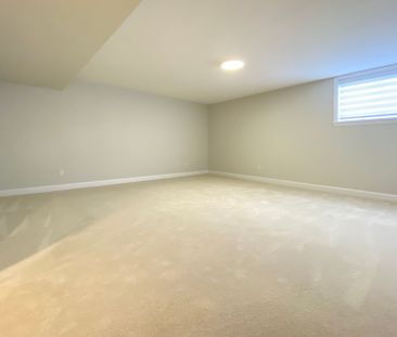 For Lease - 1308 WHITLOW GRASS Way, Kanata, Ontario - Photo 6