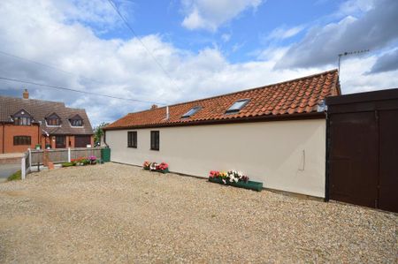 2 bedroom detached bungalow to rent - Photo 4