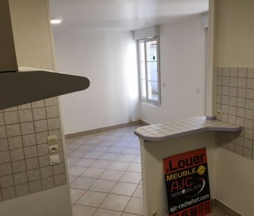 Location Appartement 3 pièces 56m² - Photo 3