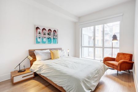 1025 Rue de la Commune E., Montréal (Ville-Marie), QC H2L - Photo 3