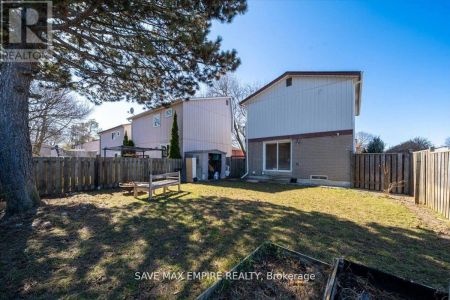 18 HASTING SQUARE - Photo 5