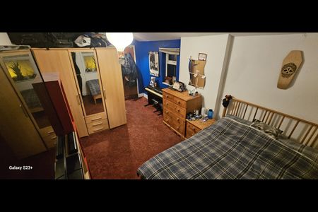 Room in a Shared House, Carysfort Road, N16 - Photo 4