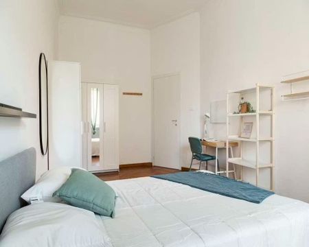 Via Giovanni Pascoli, Milan, Lombardy 20133 - Photo 2