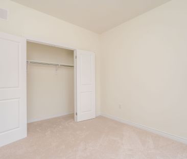 For Lease - 52 Fish Drive, Aurora, Ontario - Photo 2