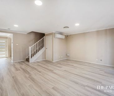 Spacious Family Home - Photo 3